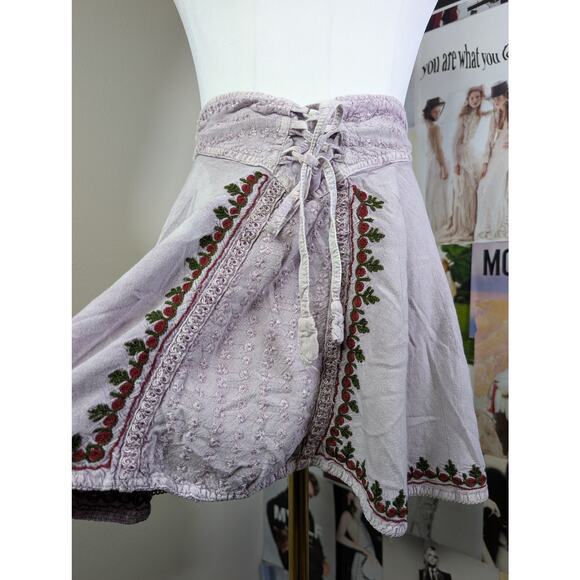 Boho Embroidered Midi Skirt - Picture 5 of 6